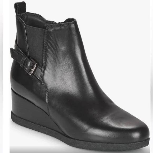 Geox Shoes - New Geox Black Low Wedge Leather Zip Anylla Ankle Boots, sz 9 US / 39.5 EU